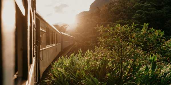 8 Train Journeys with Scenic Routes Around the World